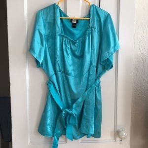 Women’s Plus size classy top